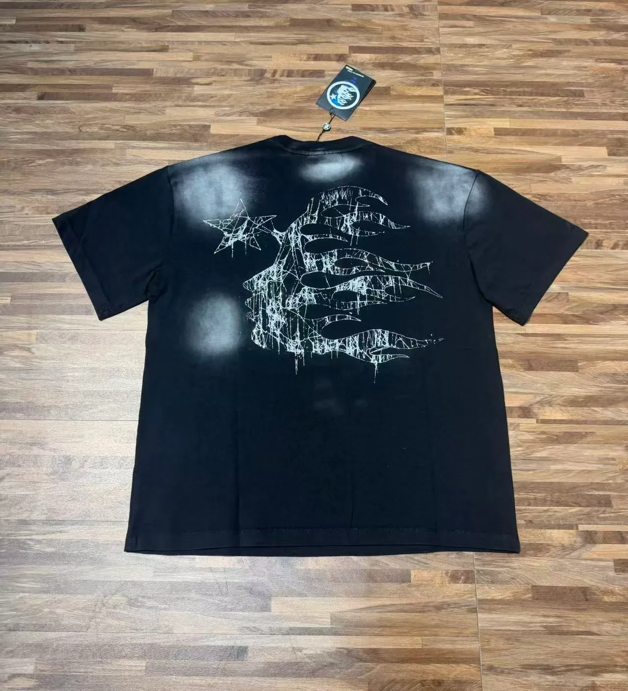 Hellstar Graphic Spray-Distress T-Shirt 4