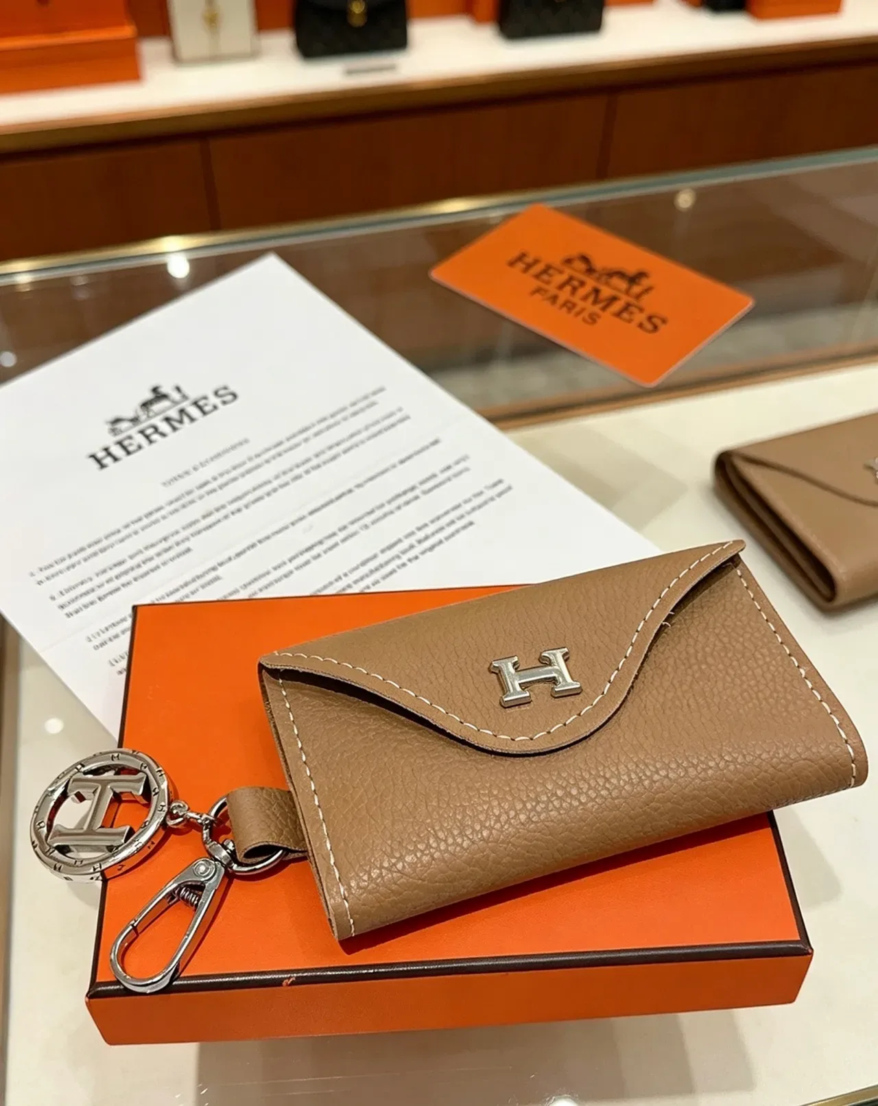 Hermès বেইজ ব্রাউন পেবল্ড লেদার প্যালাডিয়াম হার্ডওয়্যার হ্যান্ডব্যাগ 4