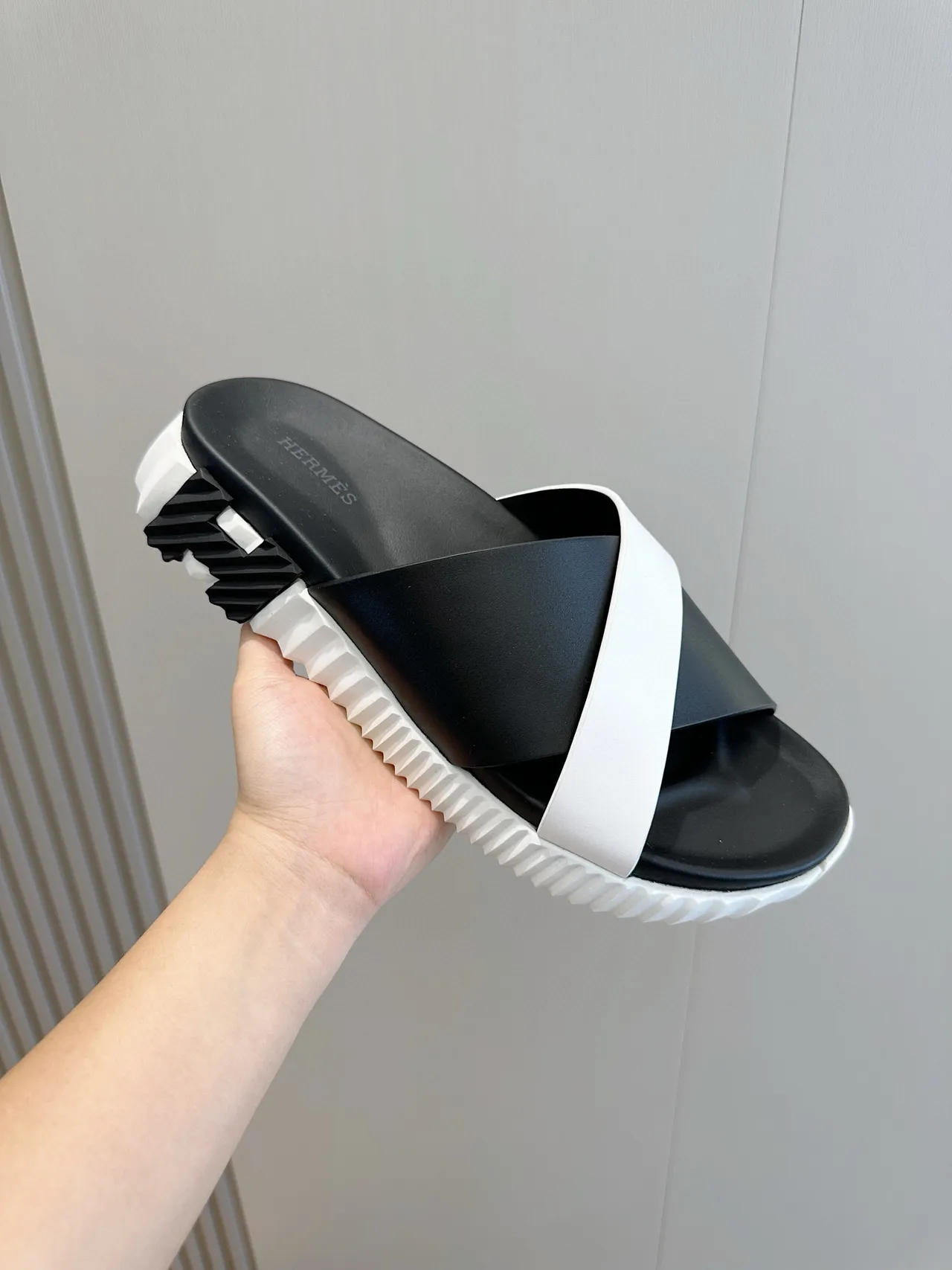 Hermès Black White Crossed Strap Serrated Sole Slippers 5