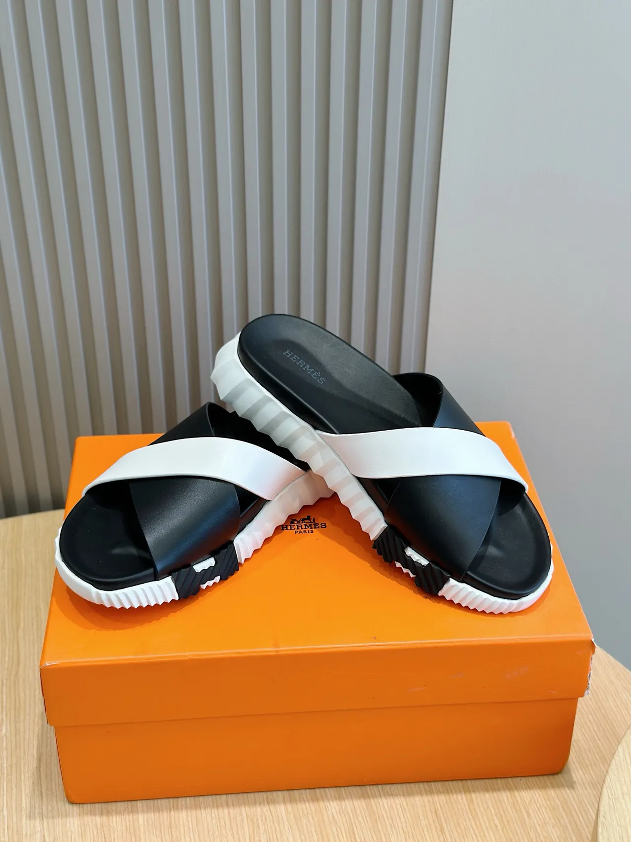Hermès Black White Crossed Strap Serrated Sole Slippers 7