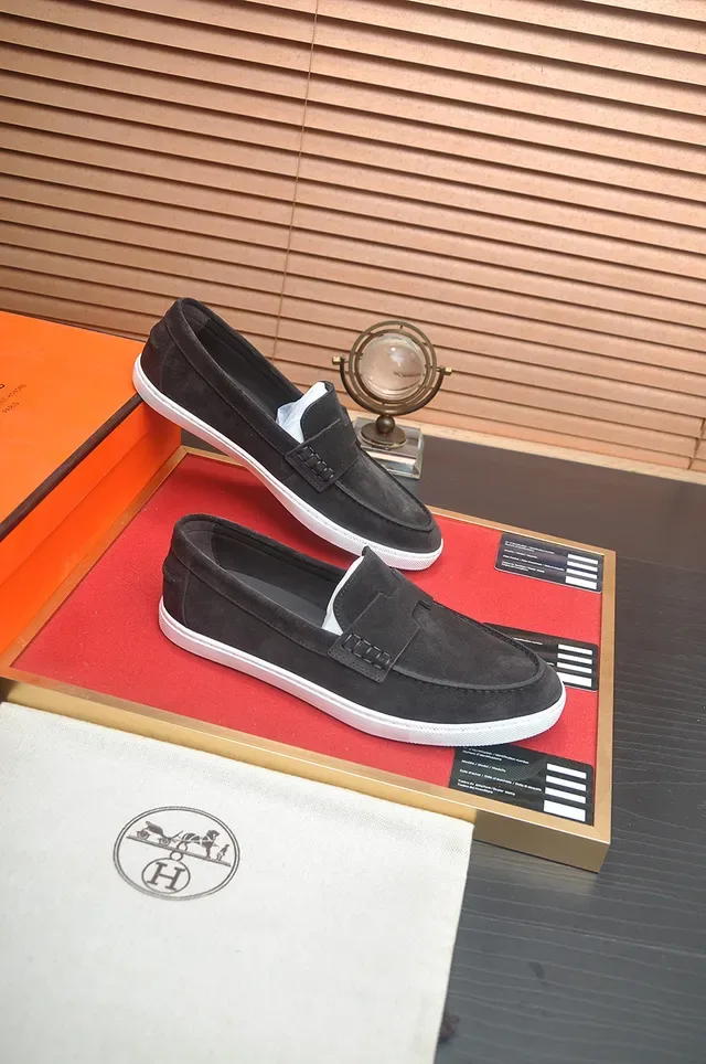 Hermès कालो सादा स्युड पेनि स्ट्रैप लोफार 4