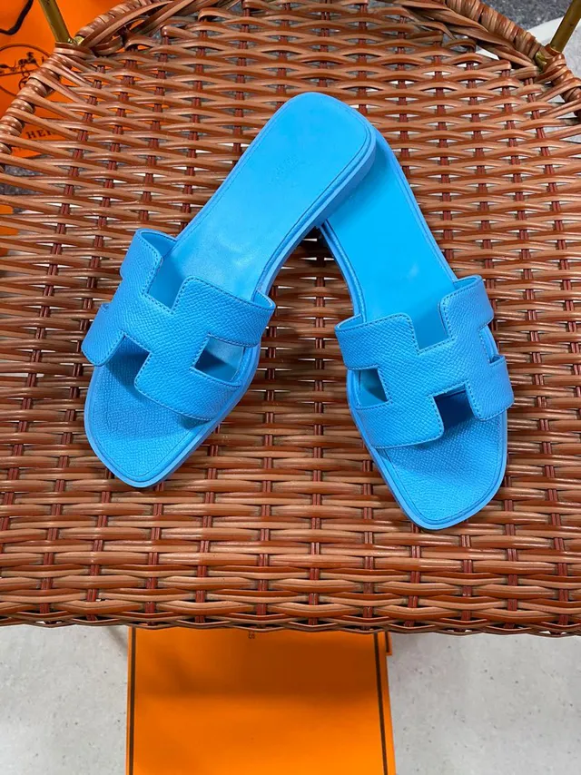 Hermès Blue H-Shaped Strap Textured Leather Slippers 2