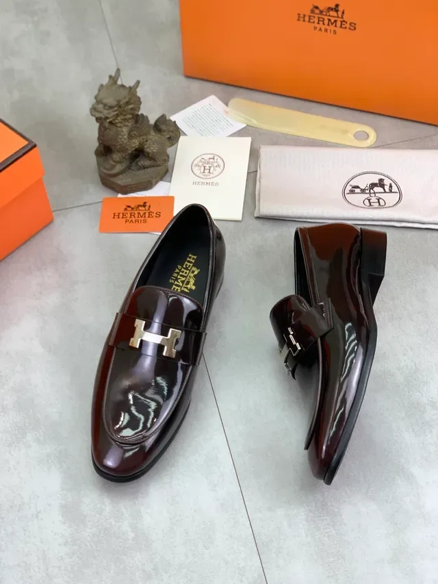 Hermès Bordeaux Argent Cuir Patenté Brillant Bride avec boucle H Loafer 5
