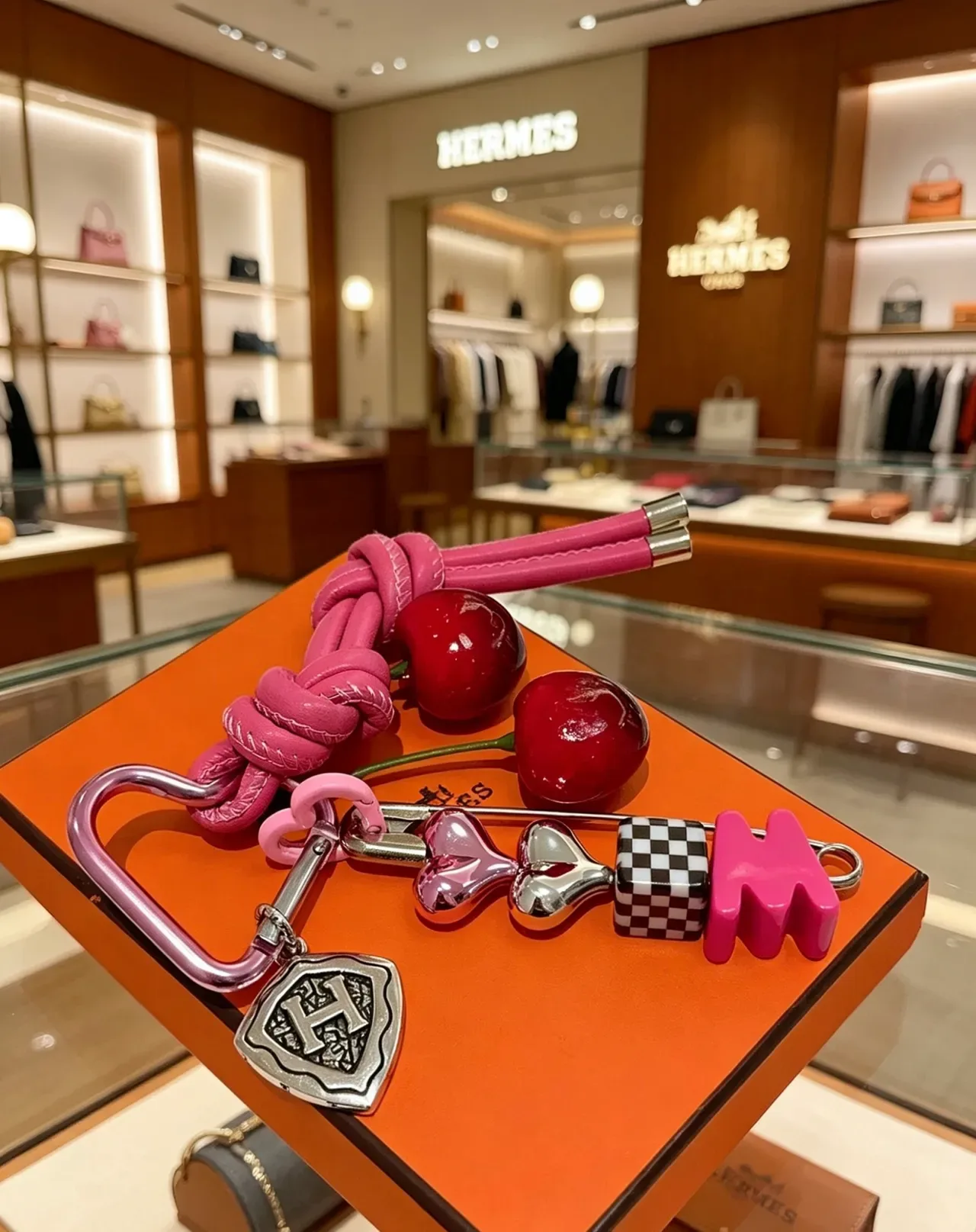 Hermès Charm Pink Red Knotted Leather Bracelet 5