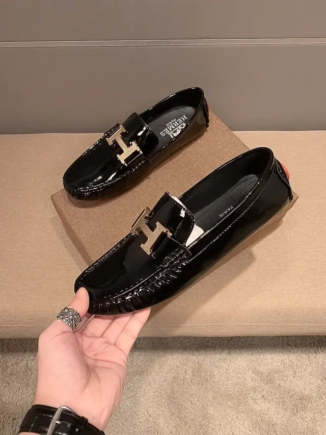 Hermès Constance Mocassin Noir Doré Cuir Patenté Boucle Métallique 'H' 6
