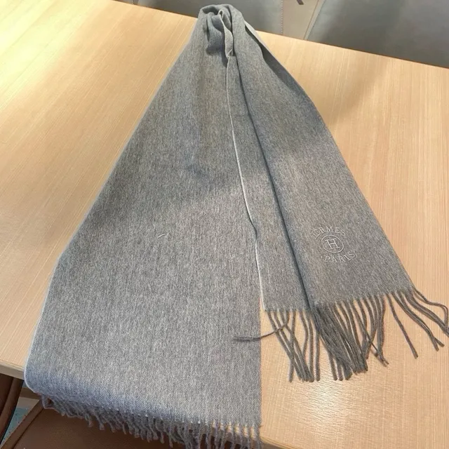 Hermès Embroidered Logo Heather Gray Cashmere Scarf 2