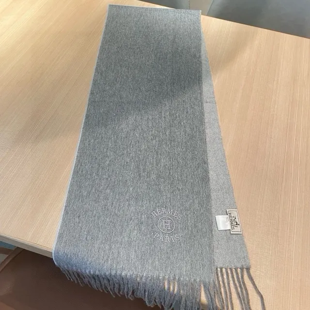 Hermès Embroidered Logo Heather Gray Cashmere Scarf 6