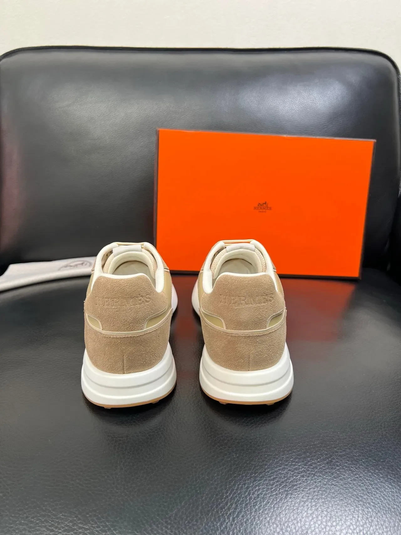 Hermès H Logo Beige Daim Maille Sneakers Lifestyle 3