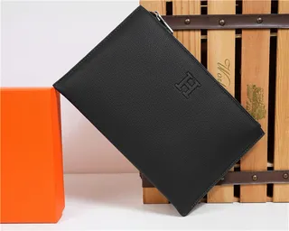 Hermès Navy Textured Pebbled Leather Embossed H Logo Wristlet 18
