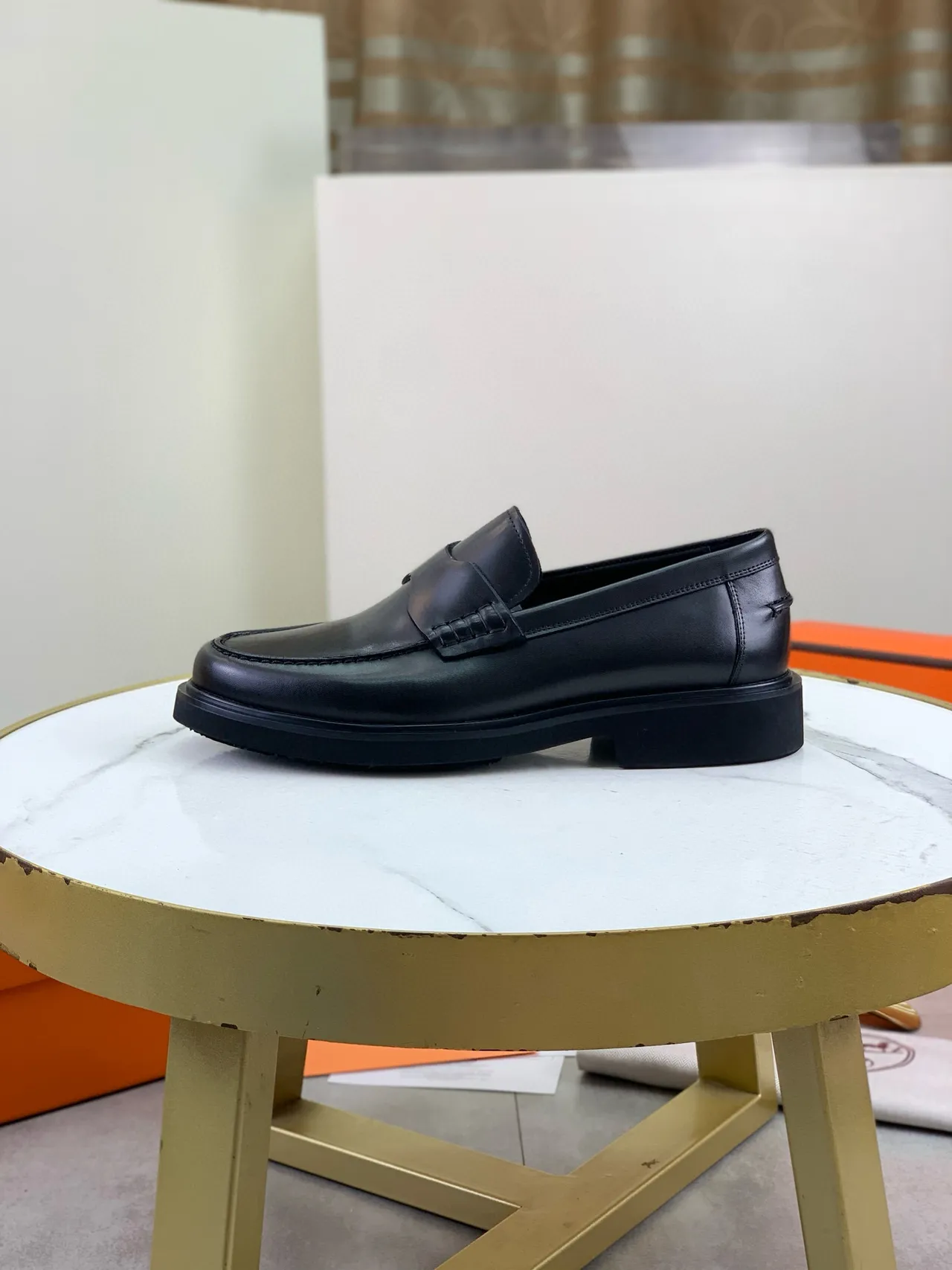 Hermès Oran Black Polished Leather Penny Loafer 5