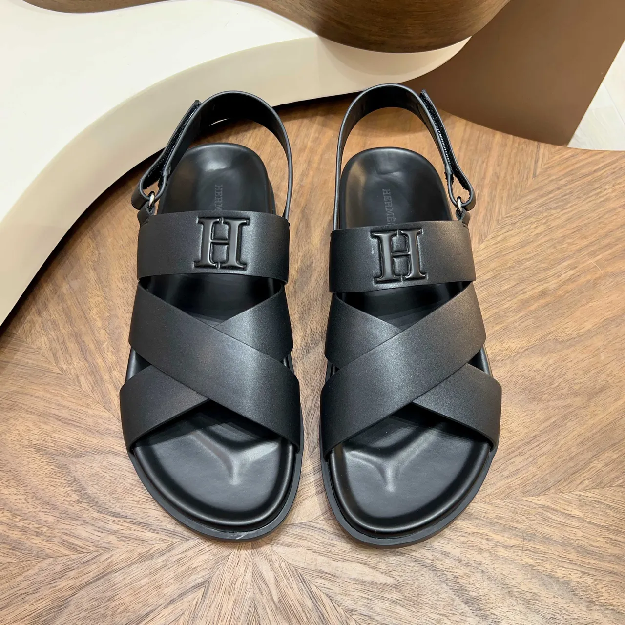 Hermès Oran Brown Black Crossed Leather Straps Prominent H-Buckle Hardware Gladiator Sandals 8