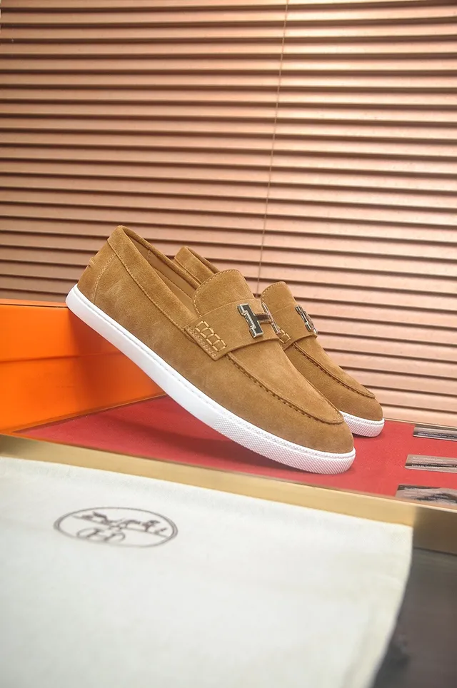 Hermès Oran Dessus en daim marron blanc boucle métallique en forme de H mocassin 2