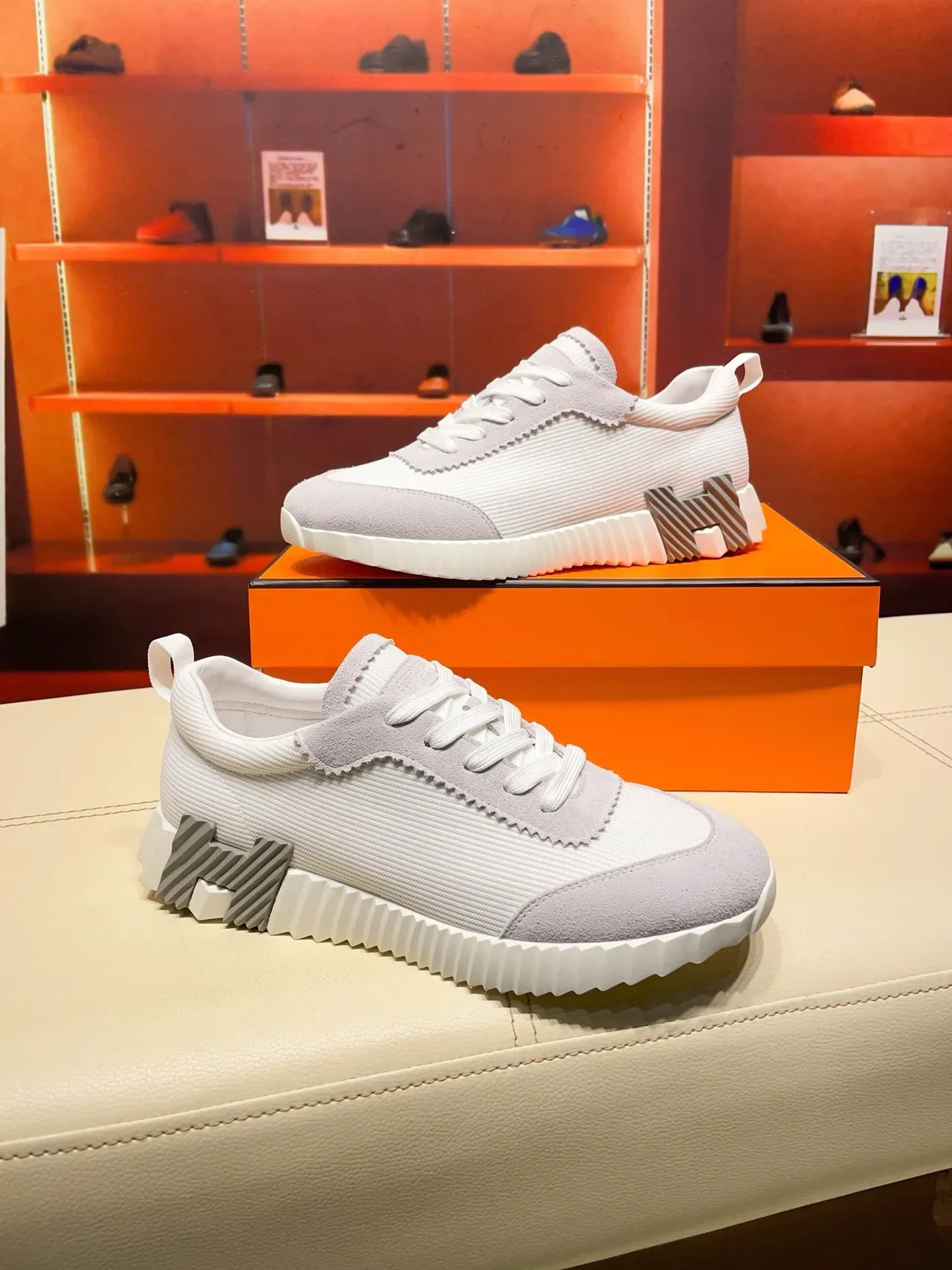 Hermès Oran Gris Blanc Semicoulé Ranuré Daim Superposé Et Tricot Côtelé Supérieur Chaussures Lifestyle 3