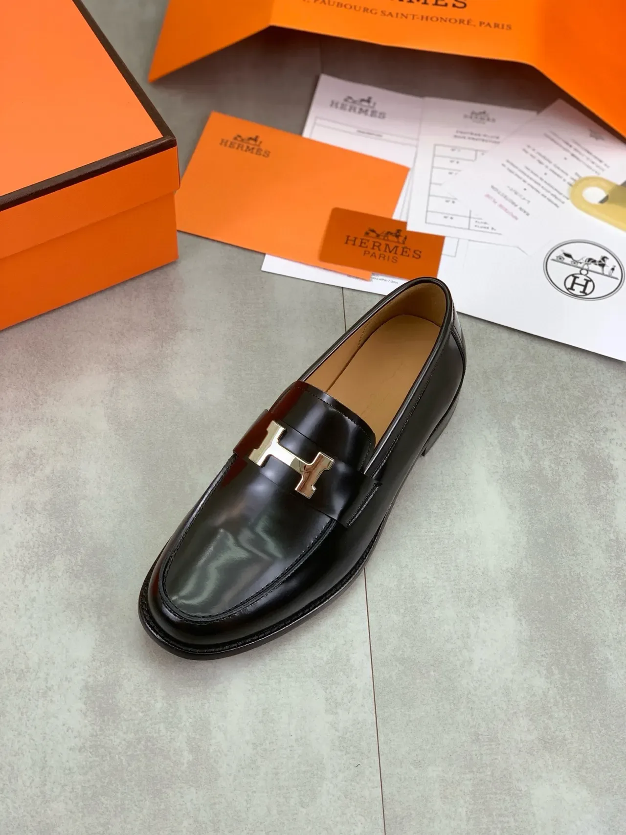 Hermès Oran Loafer Cuir Verni Noir H-Buckle 4