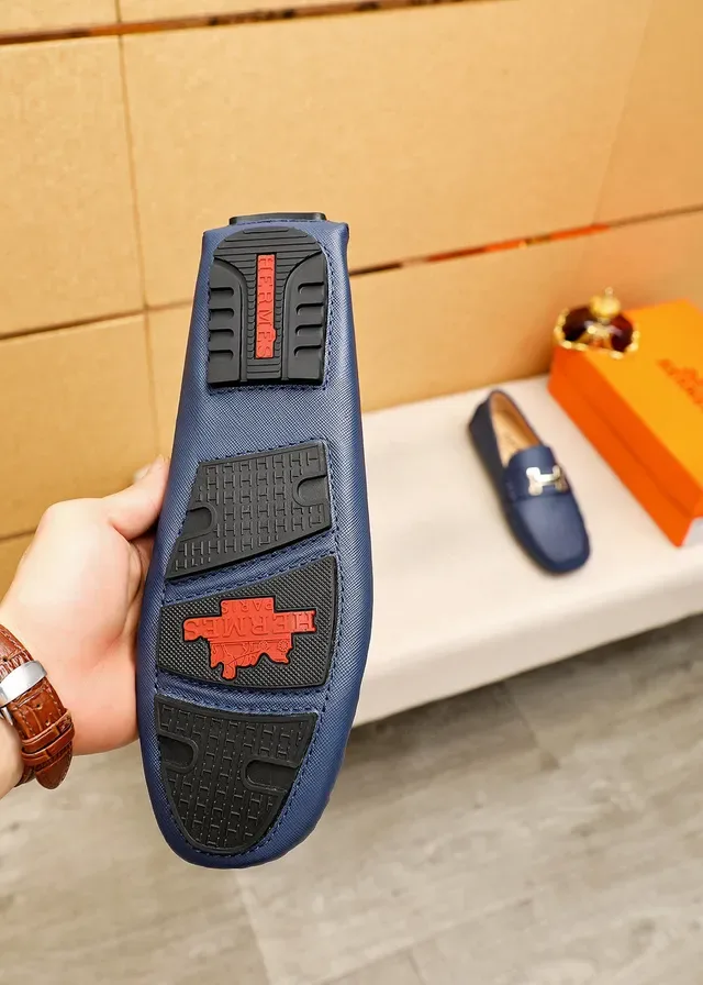 Mocassins Hermès Oran Cuir Saffiano Bleu Marine Boucle H Dorée 2