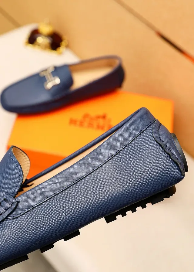 Mocassins Hermès Oran Cuir Saffiano Bleu Marine Boucle H Dorée 3