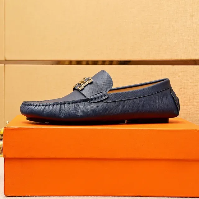 Mocassins Hermès Oran Cuir Saffiano Bleu Marine Boucle H Dorée 5