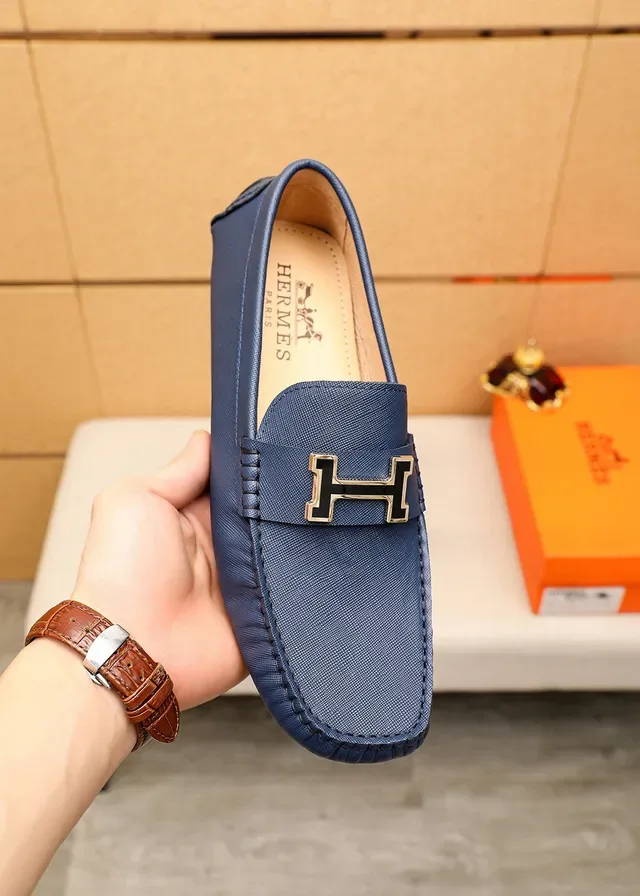 Mocassins Hermès Oran Cuir Saffiano Bleu Marine Boucle H Dorée 7