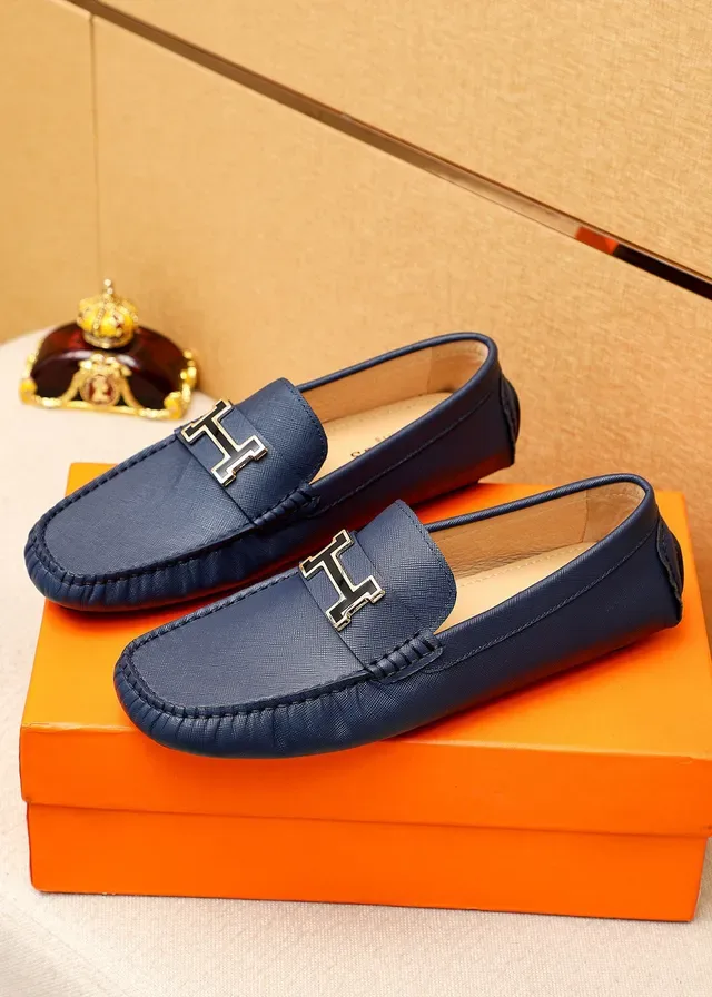 Mocassins Hermès Oran Cuir Saffiano Bleu Marine Boucle H Dorée 8