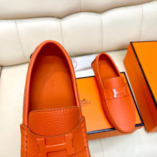 Hermès Oran loafers de couro granulado laranja 3