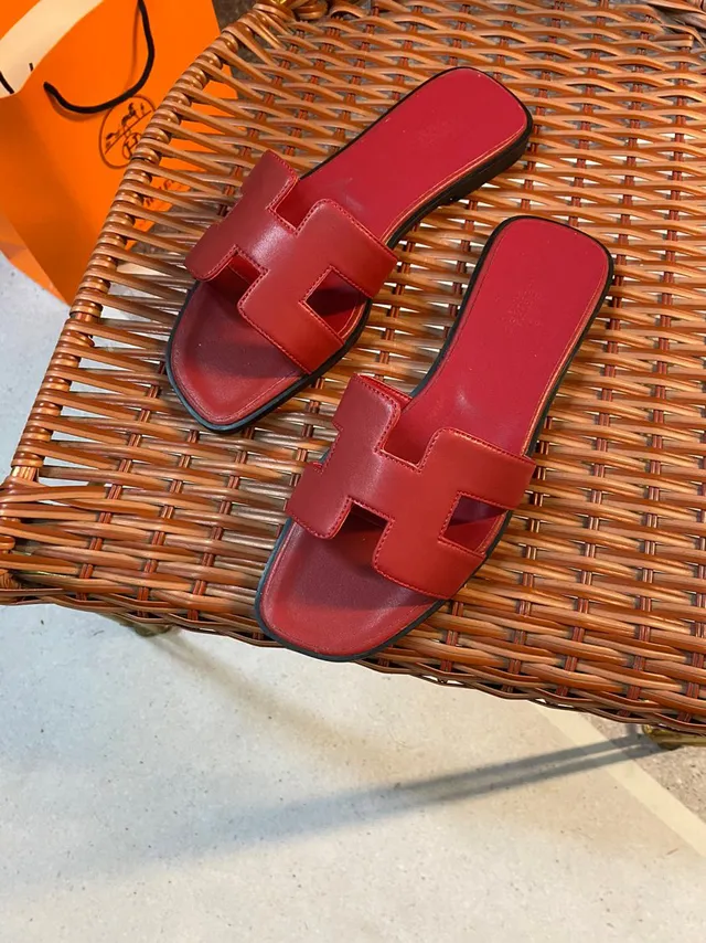 Hermès Oran Red Leather H-Strap Slippers 5