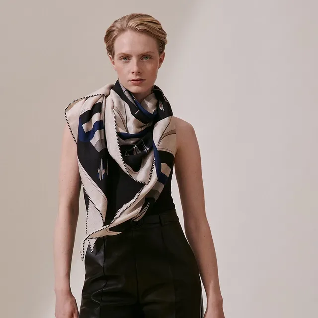 Hermès White Navy Geometric Feather Print Double-Faced Identical Design Silk Scarf 3