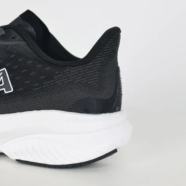 Hoka Zapatillas Running Negro Blanco Upper Knit Engineered Suela Media Gruesa 4