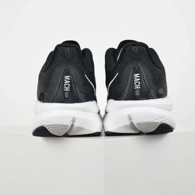 Hoka Zapatillas Running Negro Blanco Upper Knit Engineered Suela Media Gruesa 8