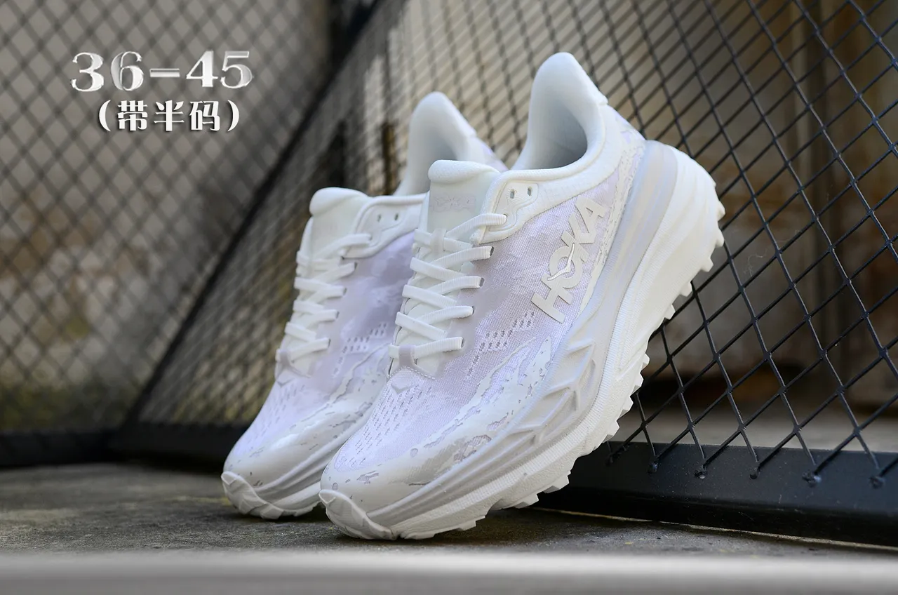 Hoka Blanc Violet Semelle Intermédiaire Épaisse Cushioned Maille Ingénierisée Supérieure Chaussures de Course 5