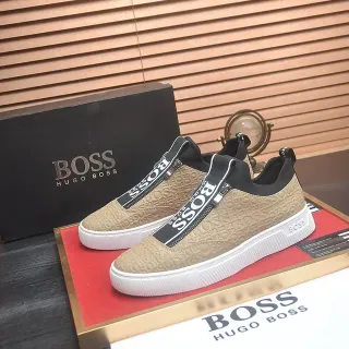 Hugo Boss حذاء بيج أسود مفتوح من الجانب بسحاب أسلوب حياة