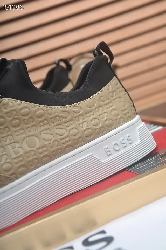 Hugo Boss Chaussures Lifestyle Beige Noir à fermeture éclair latérale et ouverture par slip-on 3