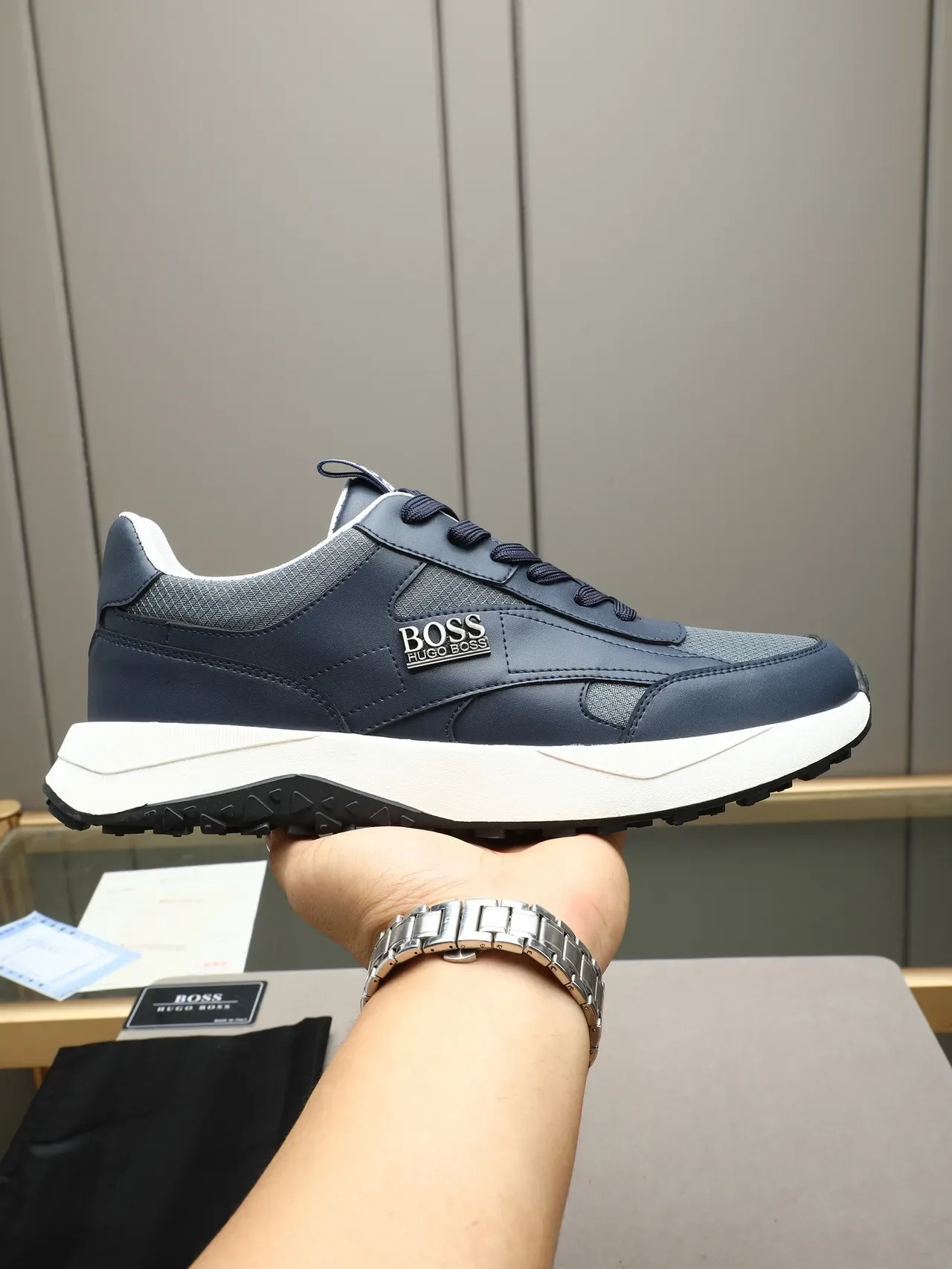 Hugo Boss Navy White Mixed-Material Upper Color Blocking Sneakers 1