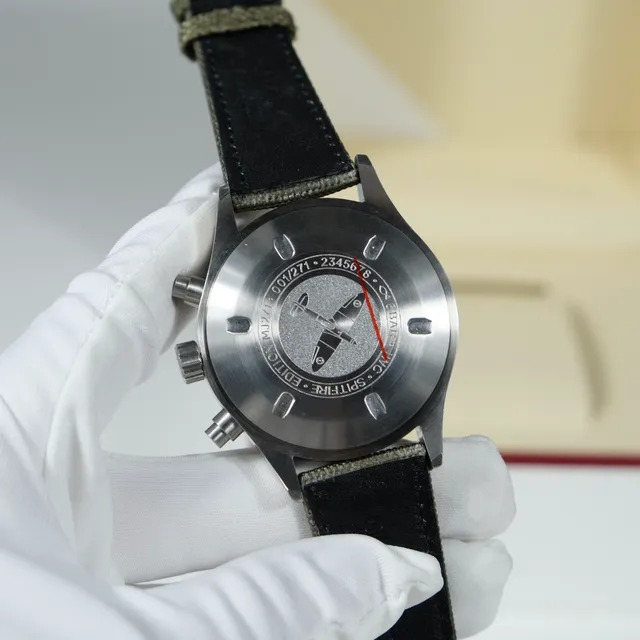 IWC Pilot’s Watch Chronograph Black Dial Orange Hands Olive Green Fabric Strap Mechanical Watch 6