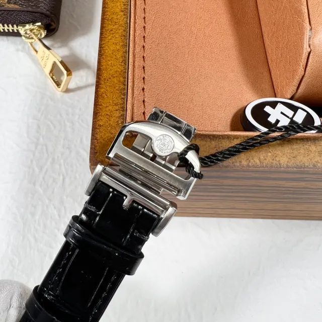 IWC Portugieser Chronograph Automatic Silver Dial Black Alligator Strap Mechanical Watch 4