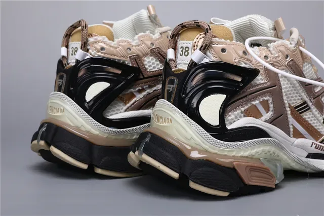 Kith Runner White/Brown Lifestyle Sneakers 2