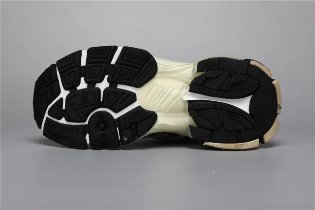 Kith Runner White/Brown Lifestyle Sneakers 6