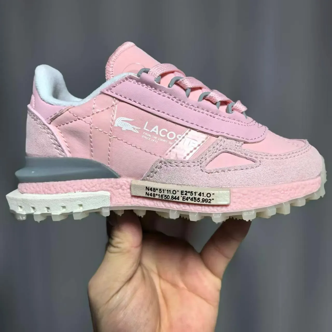 Lacoste Beige Vert Rétro Runner Silhouette Couches Synthétique Maille Supérieure Sneakers 12