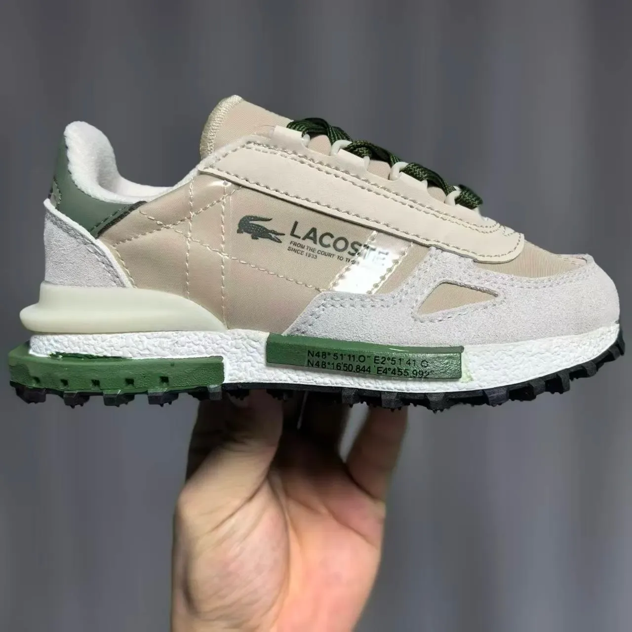 Lacoste Beige Vert Rétro Runner Silhouette Couches Synthétique Maille Supérieure Sneakers 15
