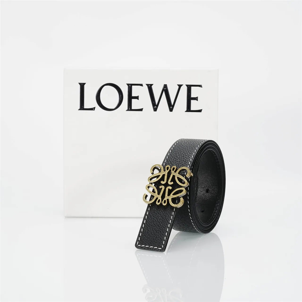 Loewe Anagram Belt أسود ذهبي أبيض مقشف خياط تباين جلد 5