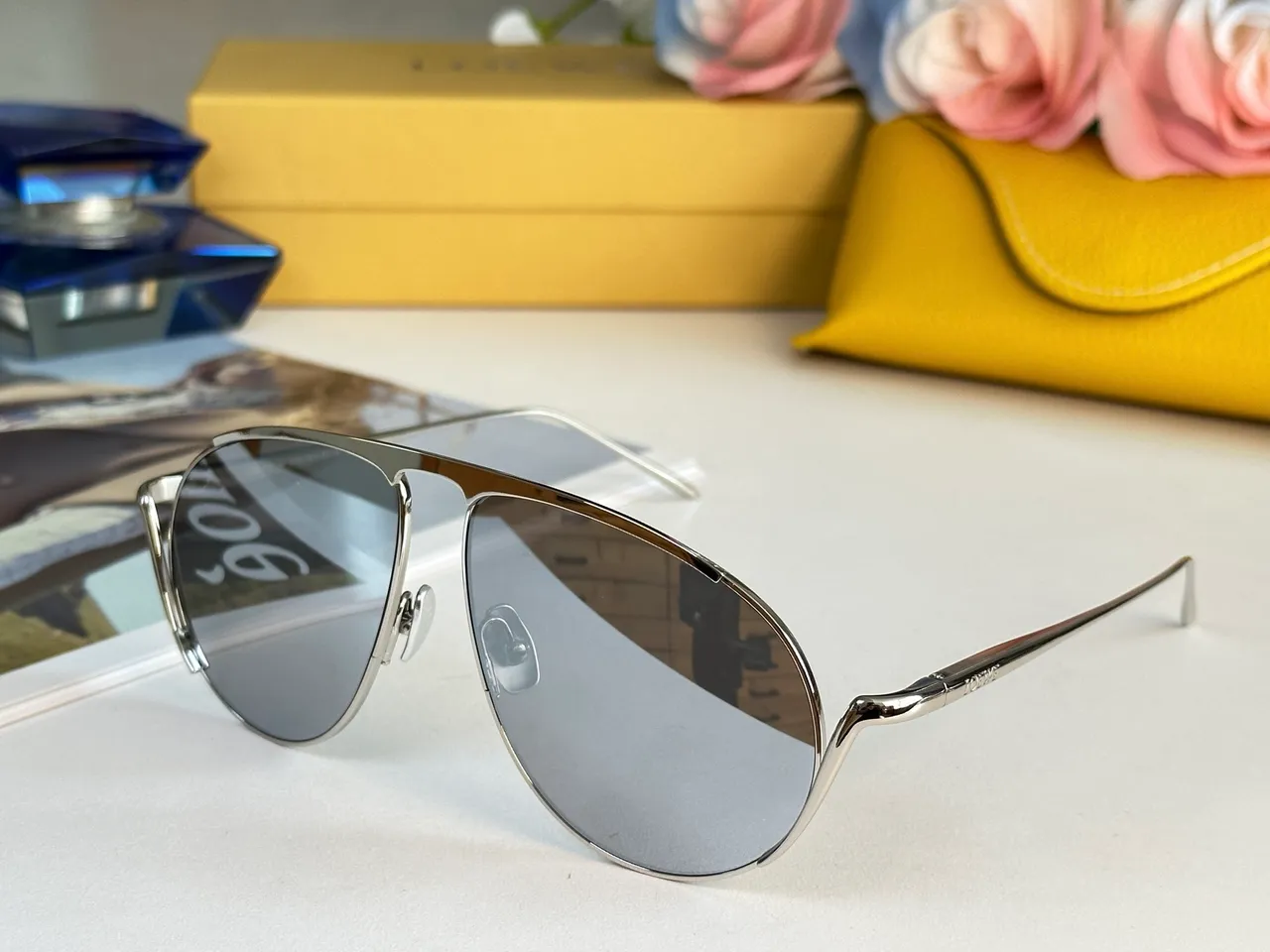 Loewe Gold Silver Aviator Silhouette Thin Metal Frame Sunglasses 3
