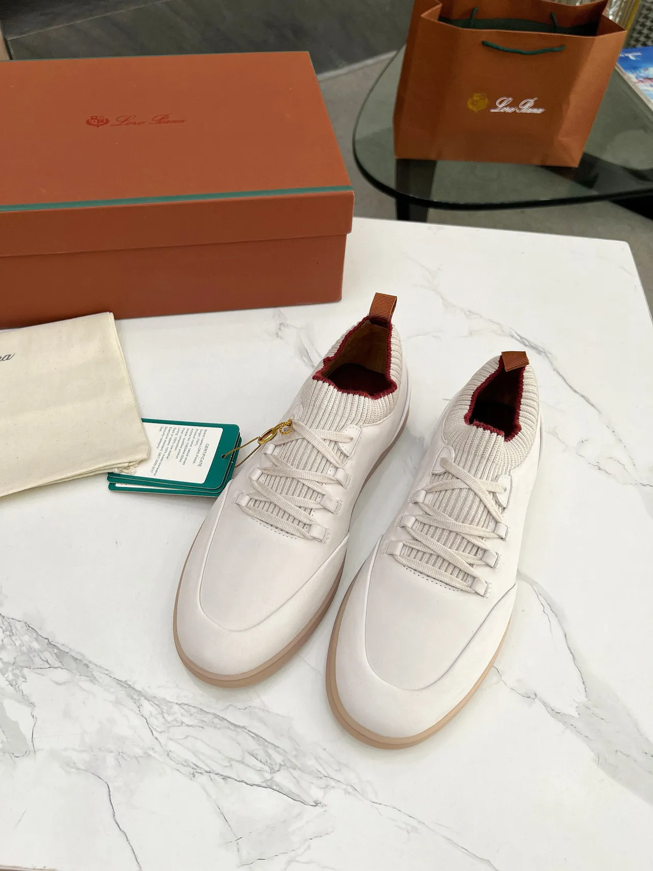 Loro Piana Chaussures Casuales en Daim à Col Tricoté Blanc 4