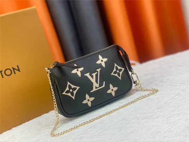 Louis Vuitton Beige Gold Monogram-Printed Leather Floral Motifs Chain Bag 18