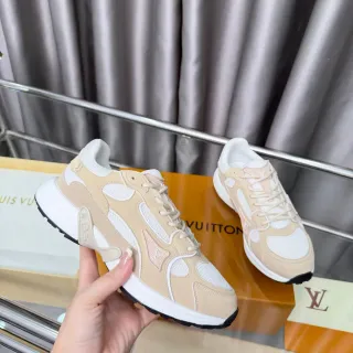 Louis Vuitton Bege Branco Em Camadas Sintético E Malha Superior Sola Intermediária Esculpida Tênis Lifestyle