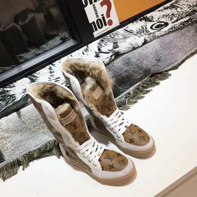 Louis Vuitton Beige White Monogram Canvas Side Stripe Snow Boots 7
