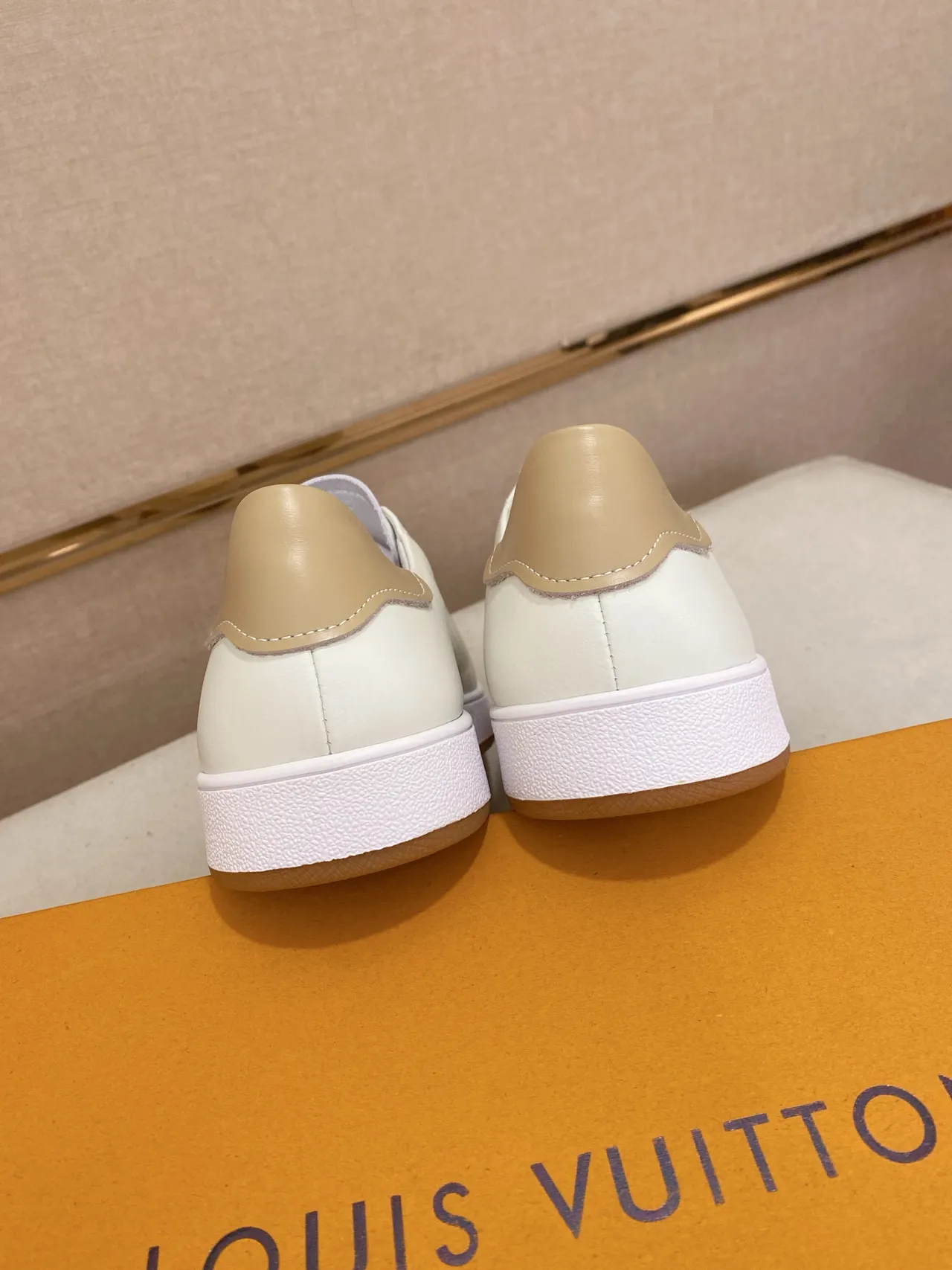 Louis Vuitton Beige White Perforated Diamond-Panel Leather Low-Top Lace-Up Lifestyle Sneakers 3