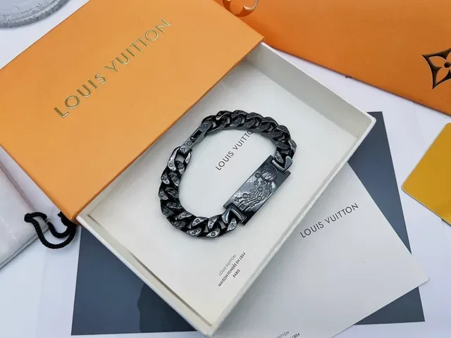 Louis Vuitton Black Engraved Monogram Curb-Link Bracelet 5