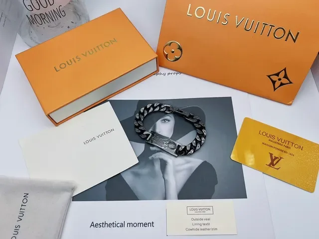 Louis Vuitton Black Engraved Monogram Curb-Link Bracelet 6