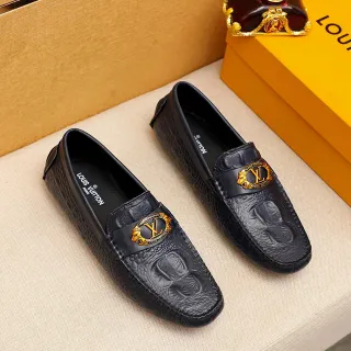 Louis Vuitton 黑色金色鳄鱼压花皮革狮子扣环扣硬件乐福鞋