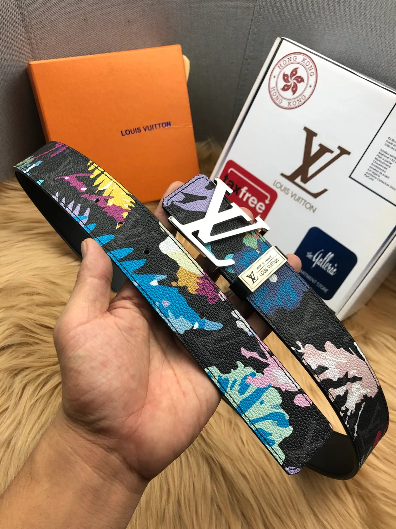 Louis Vuitton Black Multicolor Printed LV Turn-Lock Buckle Leather Belt 8