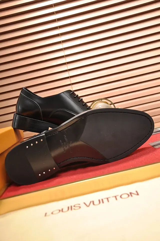 Louis Vuitton Chaussures Oxford Cuir Poli Noir Embout 3
